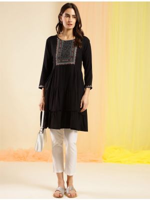 black rayon embroidered casual top fabku20837