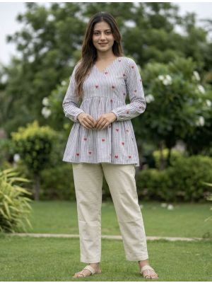 blue grey cotton top with straight cut trousers fabku21259
