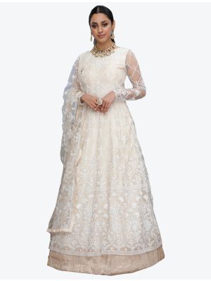 /pr-fashion/202010/white-net-gown-with-dupatta-fabgo20036.jpg