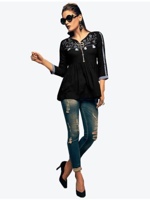 /pr-fashion/202011/black-rayon-short-kurti-fabku20084.jpg